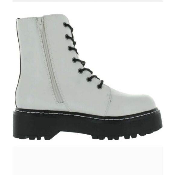 New Wild Pair White Combat Boots 9 NWOB - Picture 1 of 12